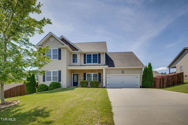 2016 Falling Leaf Drive, Kingsport, TN 37664