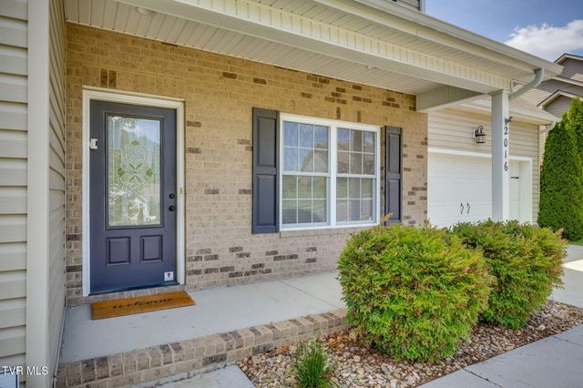 2016 Falling Leaf Drive, Kingsport, TN 37664
