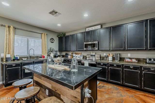 12355 W HAZELWOOD Street, Avondale, AZ 85392