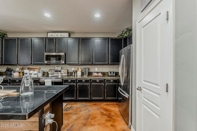 12355 W HAZELWOOD Street, Avondale, AZ 85392