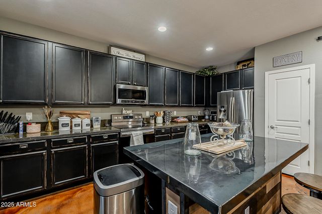 12355 W HAZELWOOD Street, Avondale, AZ 85392