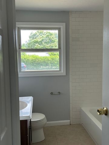 44 Boyle Rd, Brockton, MA 02302