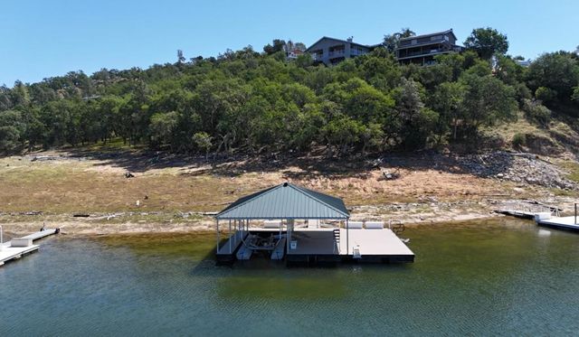 8213 Bass Point, Bradley, CA 93426