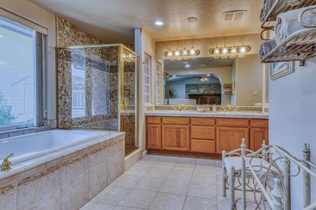 8213 Bass Point, Bradley, CA 93426