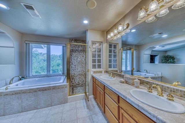 8213 Bass Point, Bradley, CA 93426