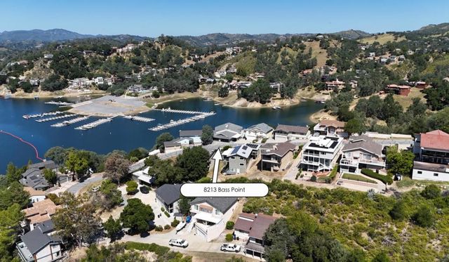 8213 Bass Point, Bradley, CA 93426