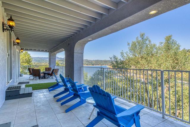 8213 Bass Point, Bradley, CA 93426