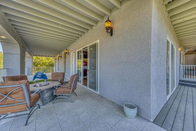8213 Bass Point, Bradley, CA 93426