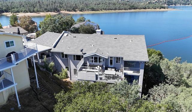 8213 Bass Point, Bradley, CA 93426
