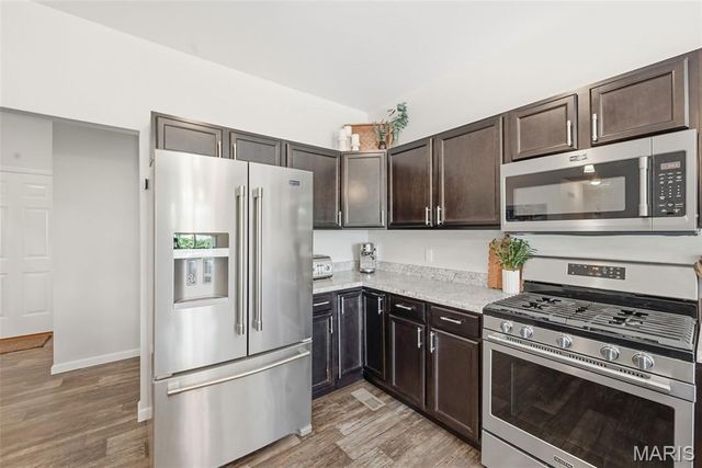 516 Cass Drive, Troy, MO 63379