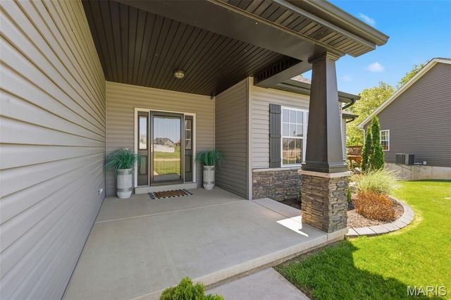 516 Cass Drive, Troy, MO 63379