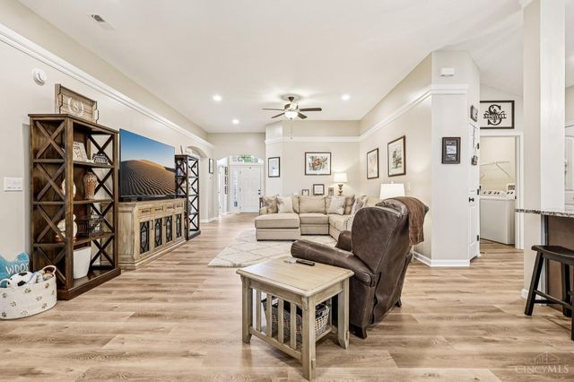 1256 Man O War Way, Batavia Twp, OH 45103