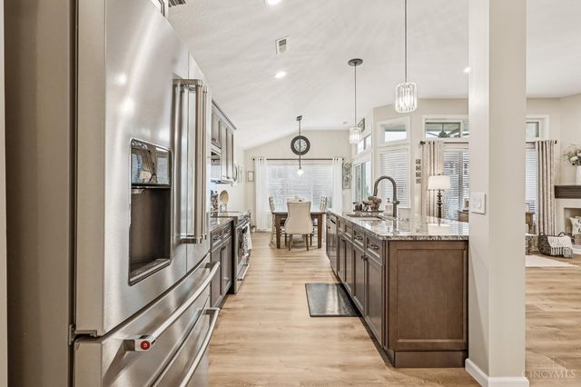 1256 Man O War Way, Batavia Twp, OH 45103