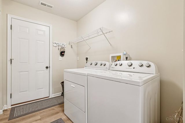 1256 Man O War Way, Batavia Twp, OH 45103