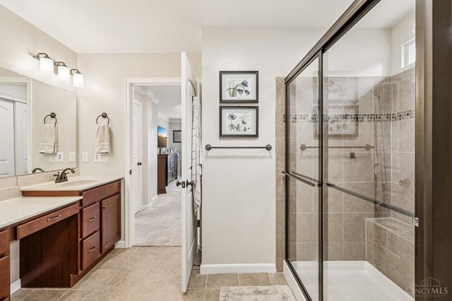 1256 Man O War Way, Batavia Twp, OH 45103