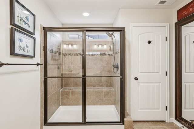 1256 Man O War Way, Batavia Twp, OH 45103