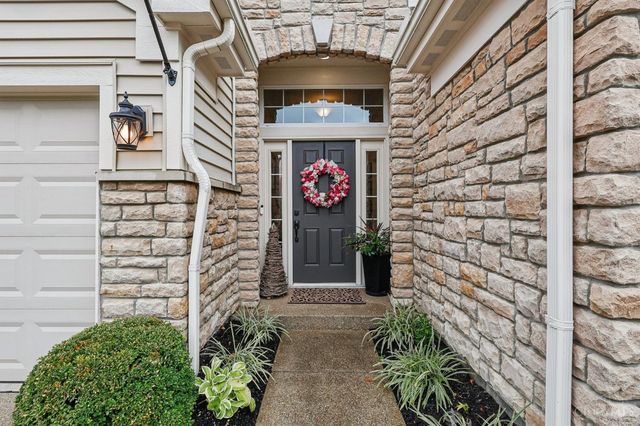 1256 Man O War Way, Batavia Twp, OH 45103