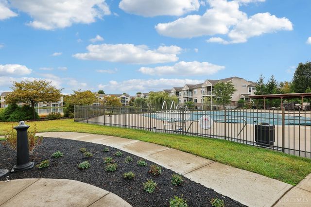 1256 Man O War Way, Batavia Twp, OH 45103