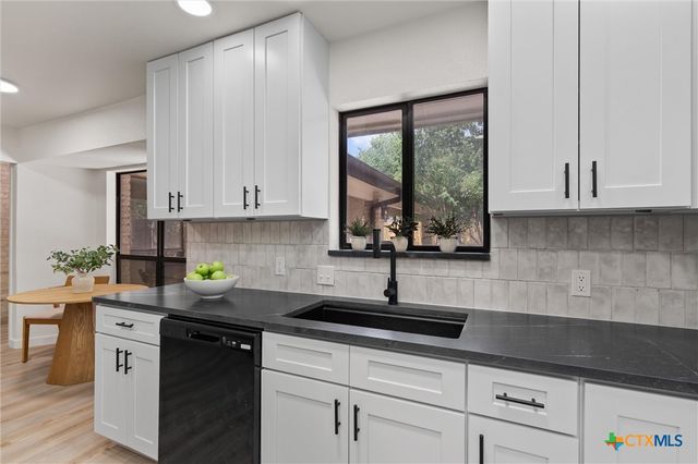 703 Parkway Street, Georgetown, TX 78628