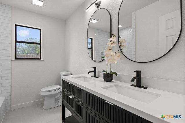 703 Parkway Street, Georgetown, TX 78628