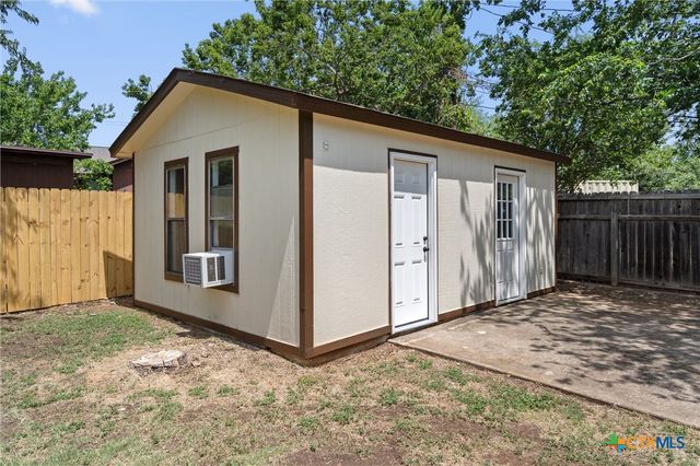 703 Parkway Street, Georgetown, TX 78628