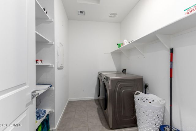 3447 E JASMINE Way, San Tan Valley, AZ 85143