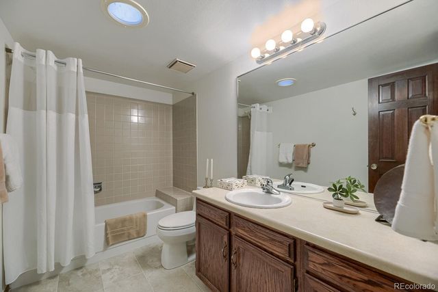 8760 W 81st Drive, Arvada, CO 80005