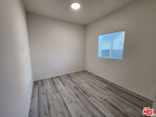 1120 E 25th Street 102, Los Angeles, CA 90011