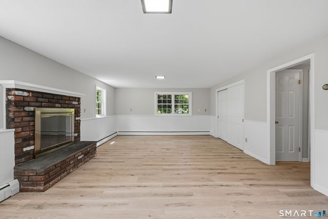 9 Crestwood Drive, Danbury, CT 06811
