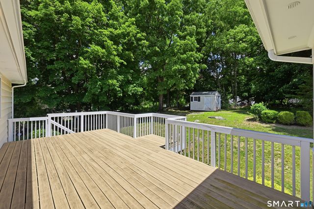 9 Crestwood Drive, Danbury, CT 06811