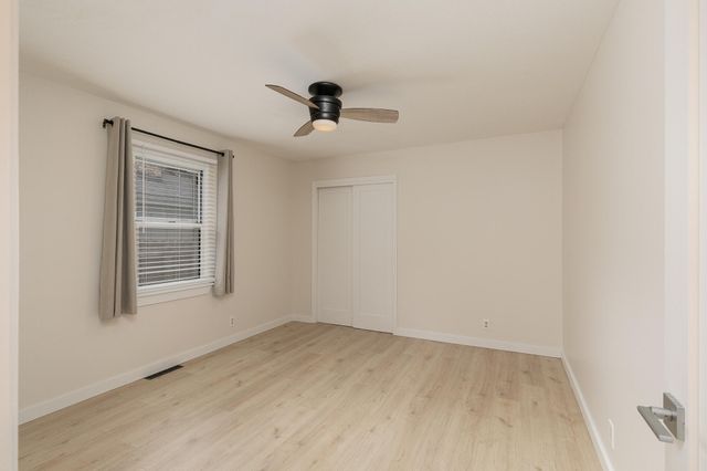 634 N Lone Pine Avenue, Springfield, MO 65802