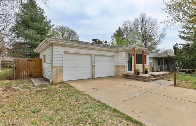 634 N Lone Pine Avenue, Springfield, MO 65802