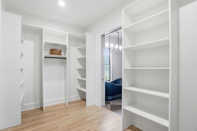 8320 Canopy Glen Drive, Plain City, OH 43064