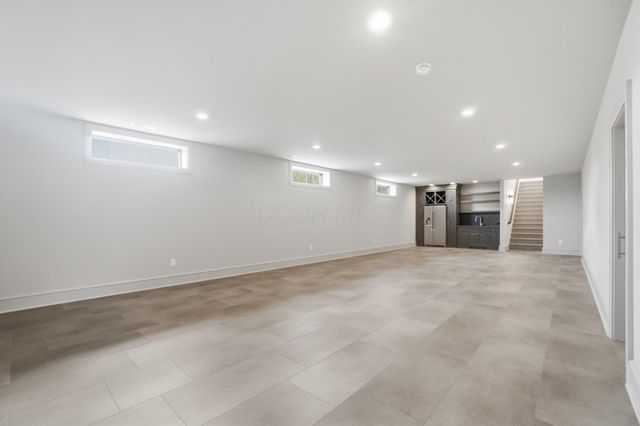 8320 Canopy Glen Drive, Plain City, OH 43064