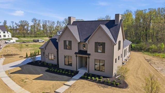 8320 Canopy Glen Drive, Plain City, OH 43064