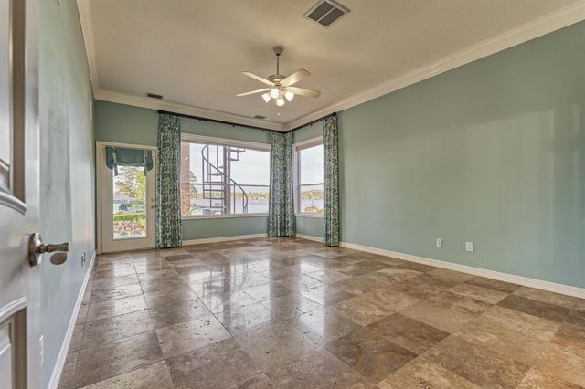 538 French Kingston Ct, Montgomery, TX 77356