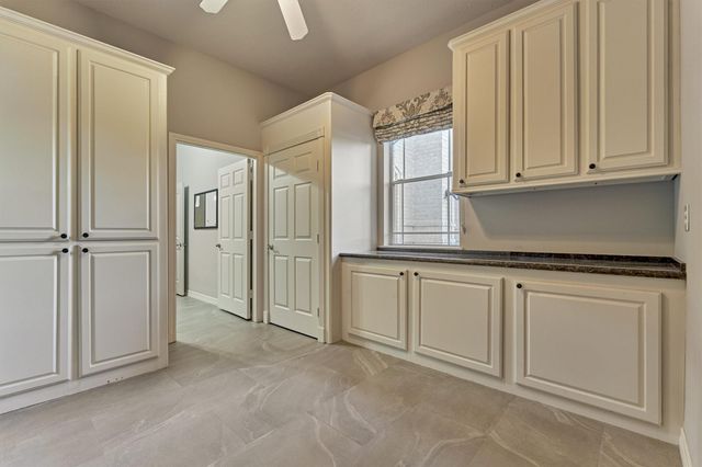 538 French Kingston Ct, Montgomery, TX 77356