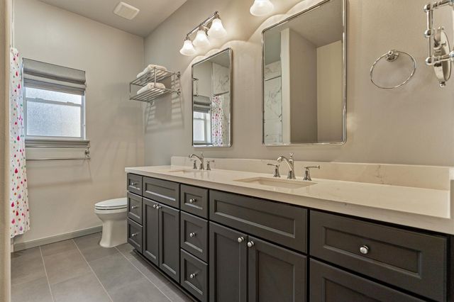 538 French Kingston Ct, Montgomery, TX 77356