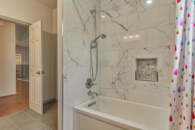 538 French Kingston Ct, Montgomery, TX 77356