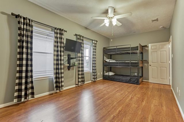 538 French Kingston Ct, Montgomery, TX 77356