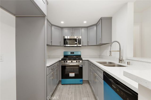 700 W 3rd Street A209, Santa Ana, CA 92701