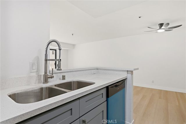 700 W 3rd Street A209, Santa Ana, CA 92701