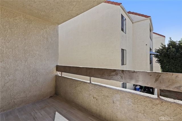 700 W 3rd Street A209, Santa Ana, CA 92701