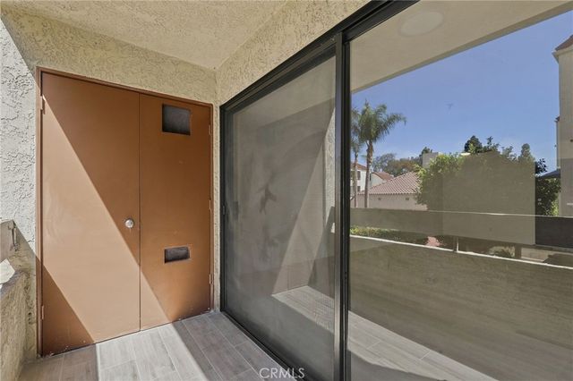 700 W 3rd Street A209, Santa Ana, CA 92701