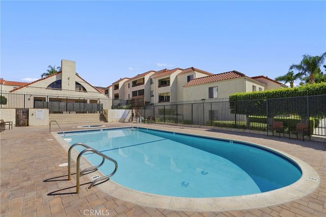 700 W 3rd Street A209, Santa Ana, CA 92701