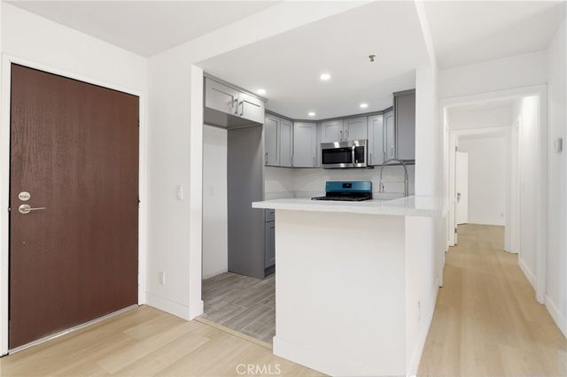 700 W 3rd Street A209, Santa Ana, CA 92701
