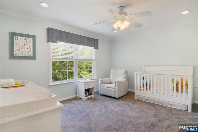 11 Queens Lane, Wayne, NJ 07470