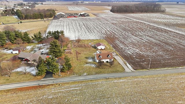 6307 N 500 E Road, Roanoke, IN 46783