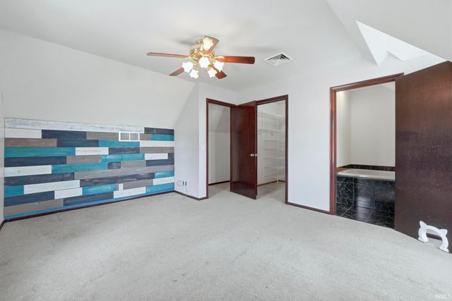 6307 N 500 E Road, Roanoke, IN 46783