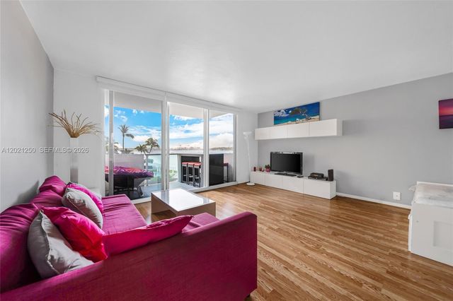 1200 West Ave 327, Miami Beach, FL 33139